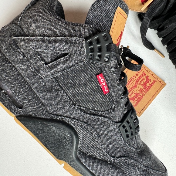 Levi\'s x Air Jordan 4 Retro \'Black Denim\' Sneakers Nike Shoes Men\'s Size 7 main image 4